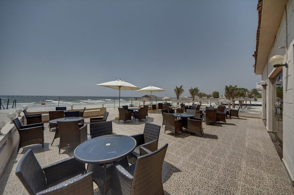 Ajman Beach Hotel Ngoại thất bức ảnh