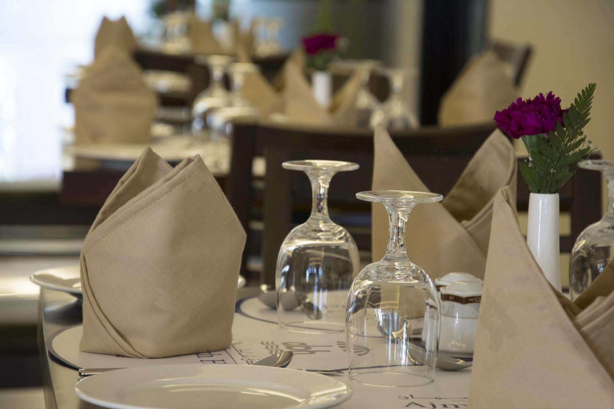 Ajman Beach Hotel Ngoại thất bức ảnh